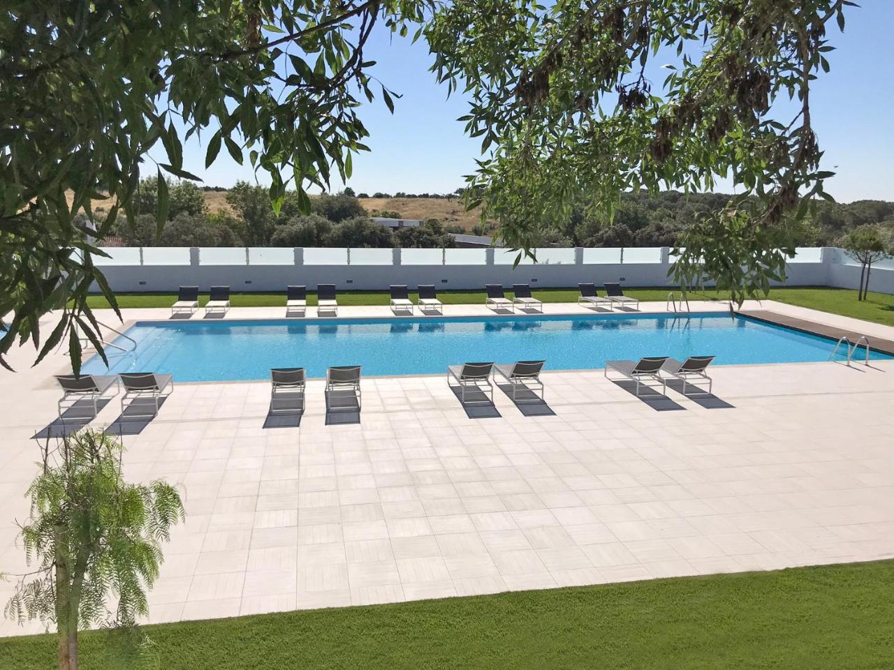 אלבאס Varchotel מראה חיצוני תמונה